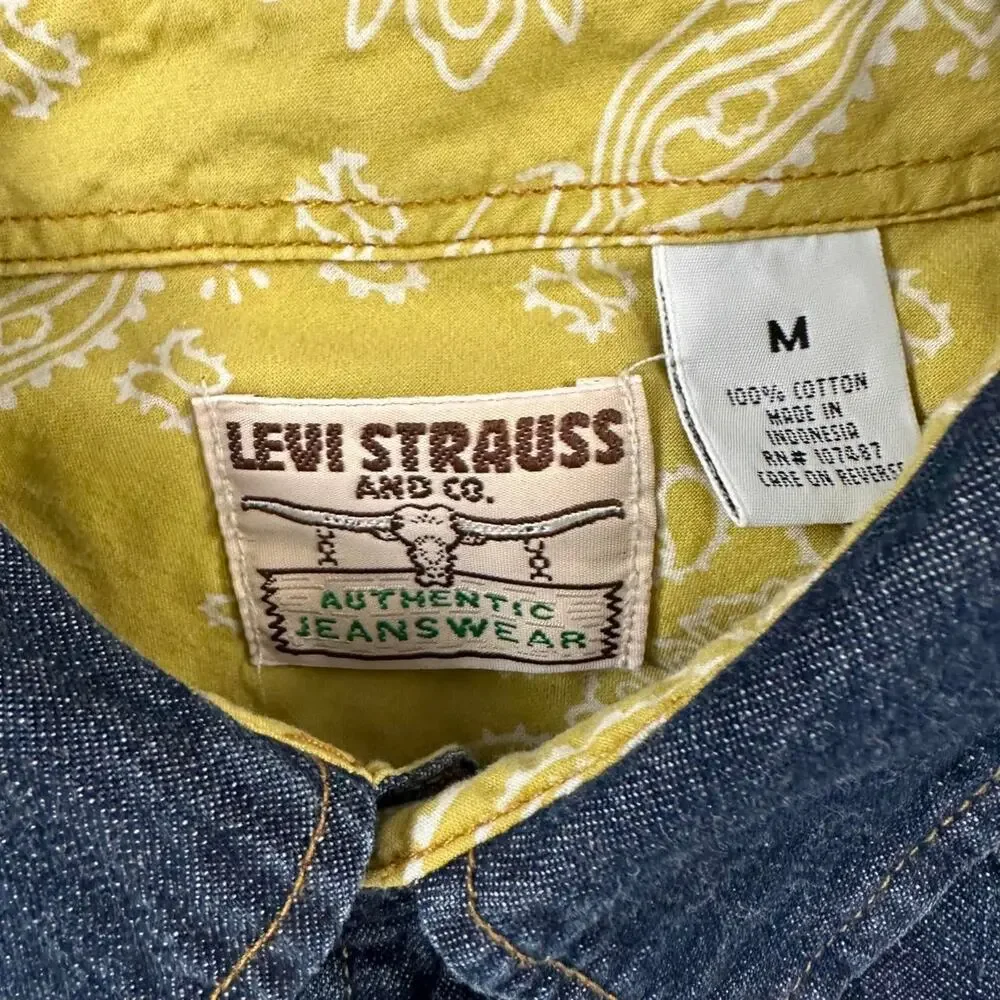 Vintage Levi’s Men’s Denim Pearl Snap Button Up Western Cowboy Jean Shirt M - Picture 3 of 6